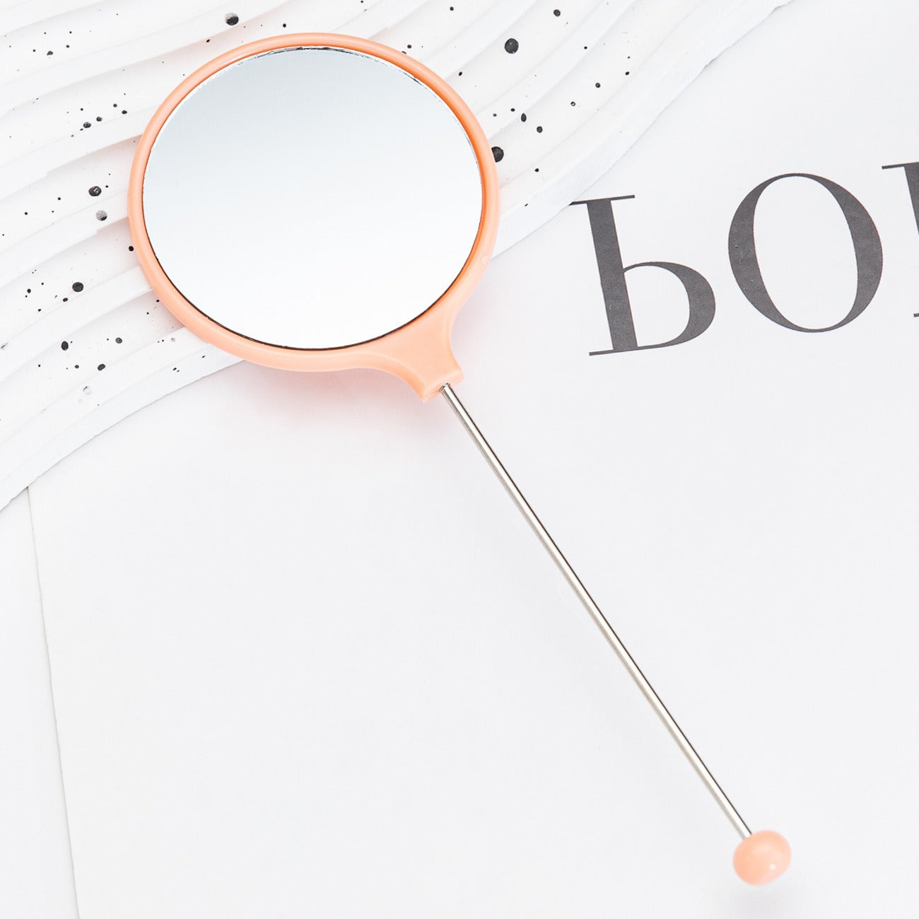 Handheld round DIY beaded small mirror, portable high definition mirror handheld mirror girls special handle makeup mirror