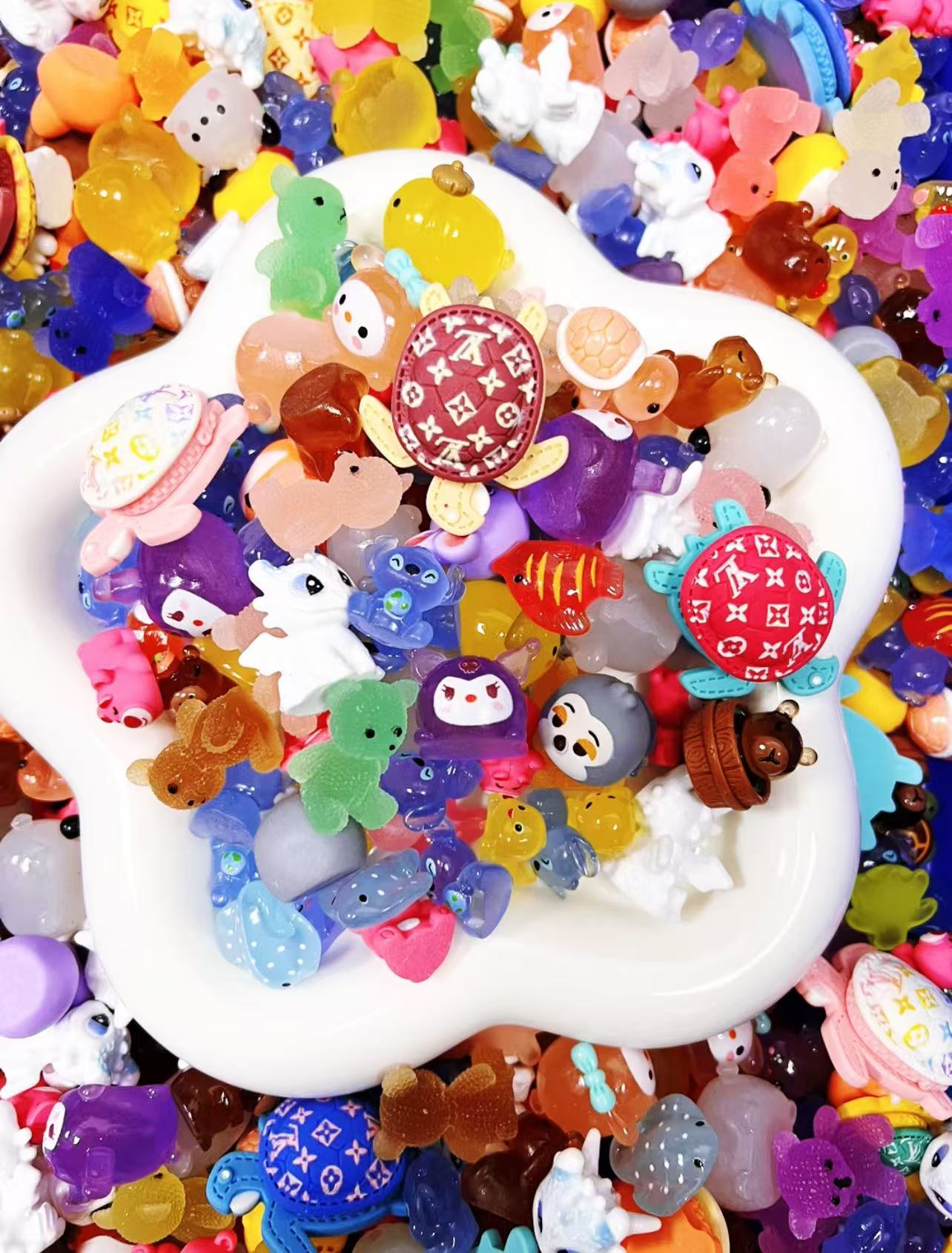 Live Product- Luminous Animal World DIY Decoration