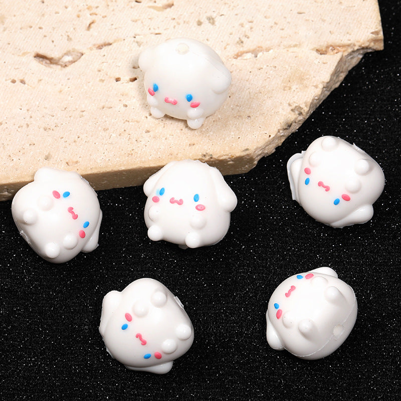 Cartoon eco-friendly silicone KT cat through-hole beads Sanrio strawberry bear doll beaded DIY mobile phone chain accessories