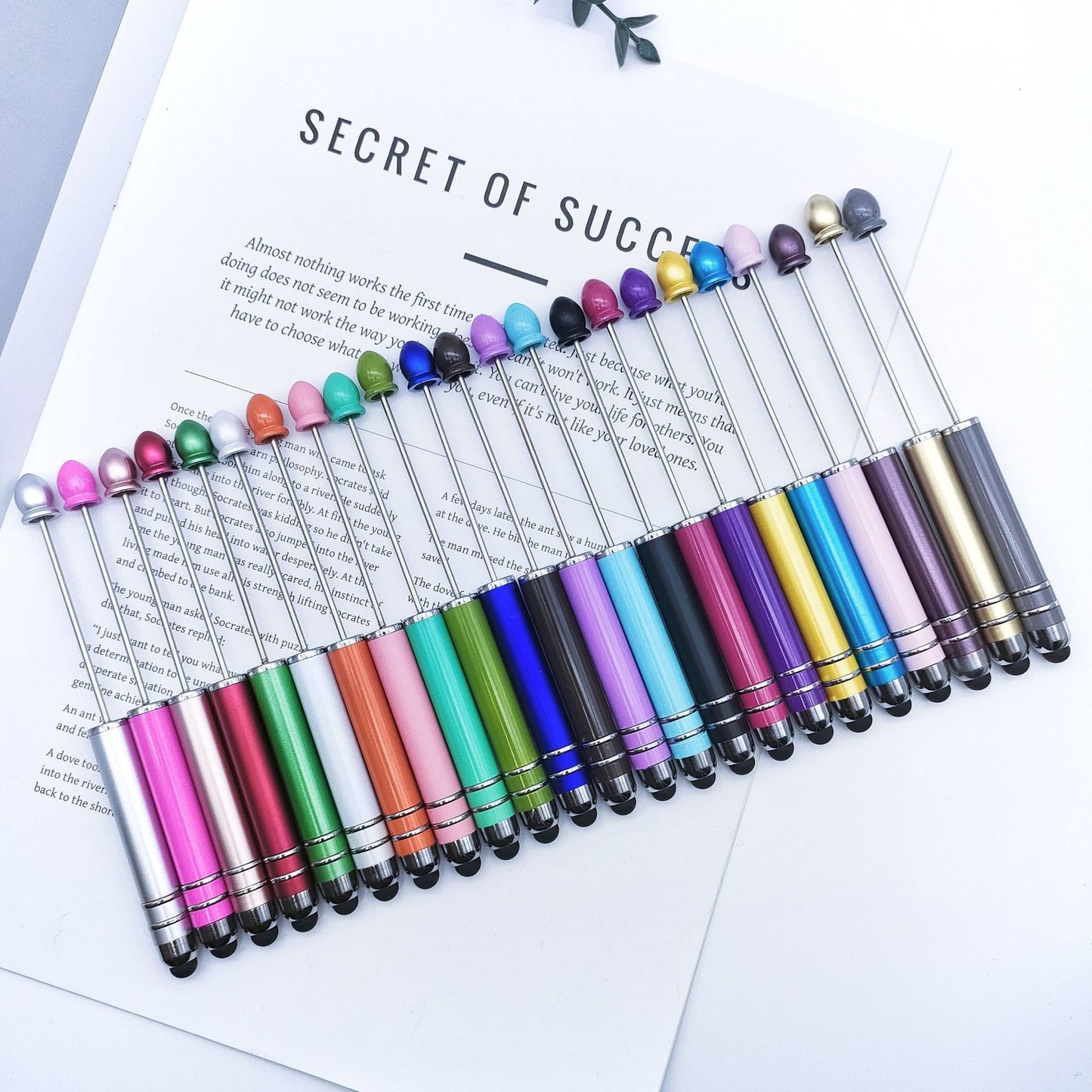 Resin touch screen bead pen plastic gradual change multi-color capacitive touch writing pen exquisite office culture multi-functional pen