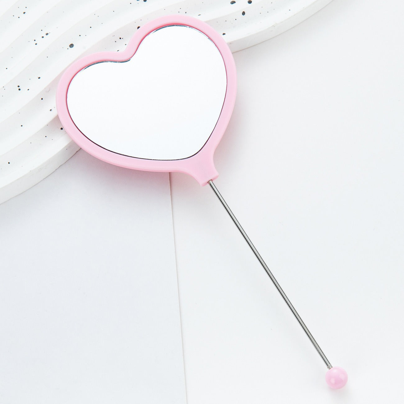 New DIY beaded handle mirror handheld makeup mirror portable single-sided vanity mirror plastic love makeup mirror