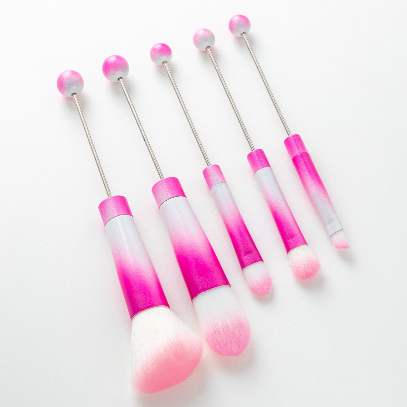 5 DIY metal handle beaded makeup brush set, blush brush, loose powder brush, oblique head, eyeshadow, eyebrow brush, beauty tool.