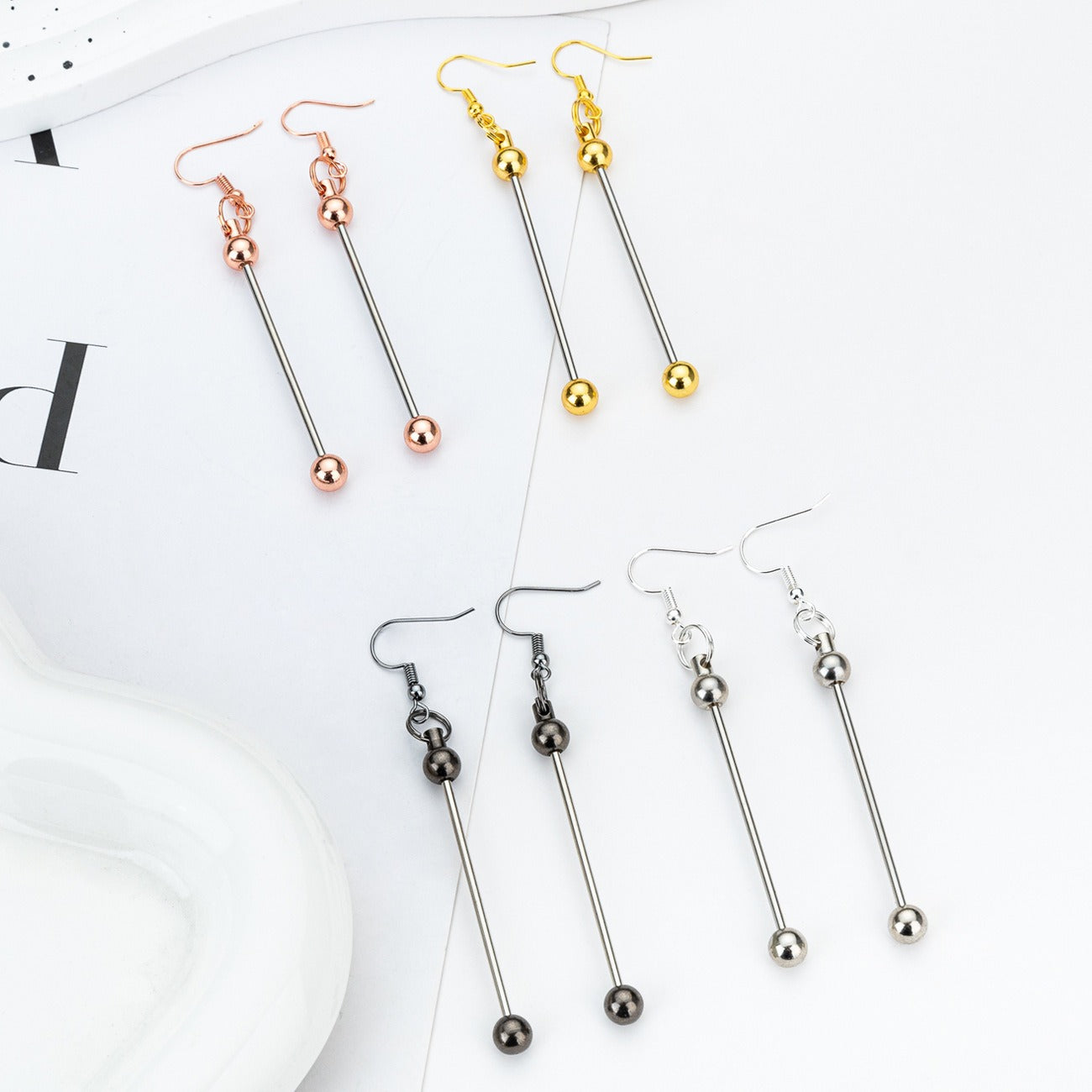 Four-color DIY beaded earrings wholesale irregular gravel beaded earrings creative simple women's handmade DIY earrings