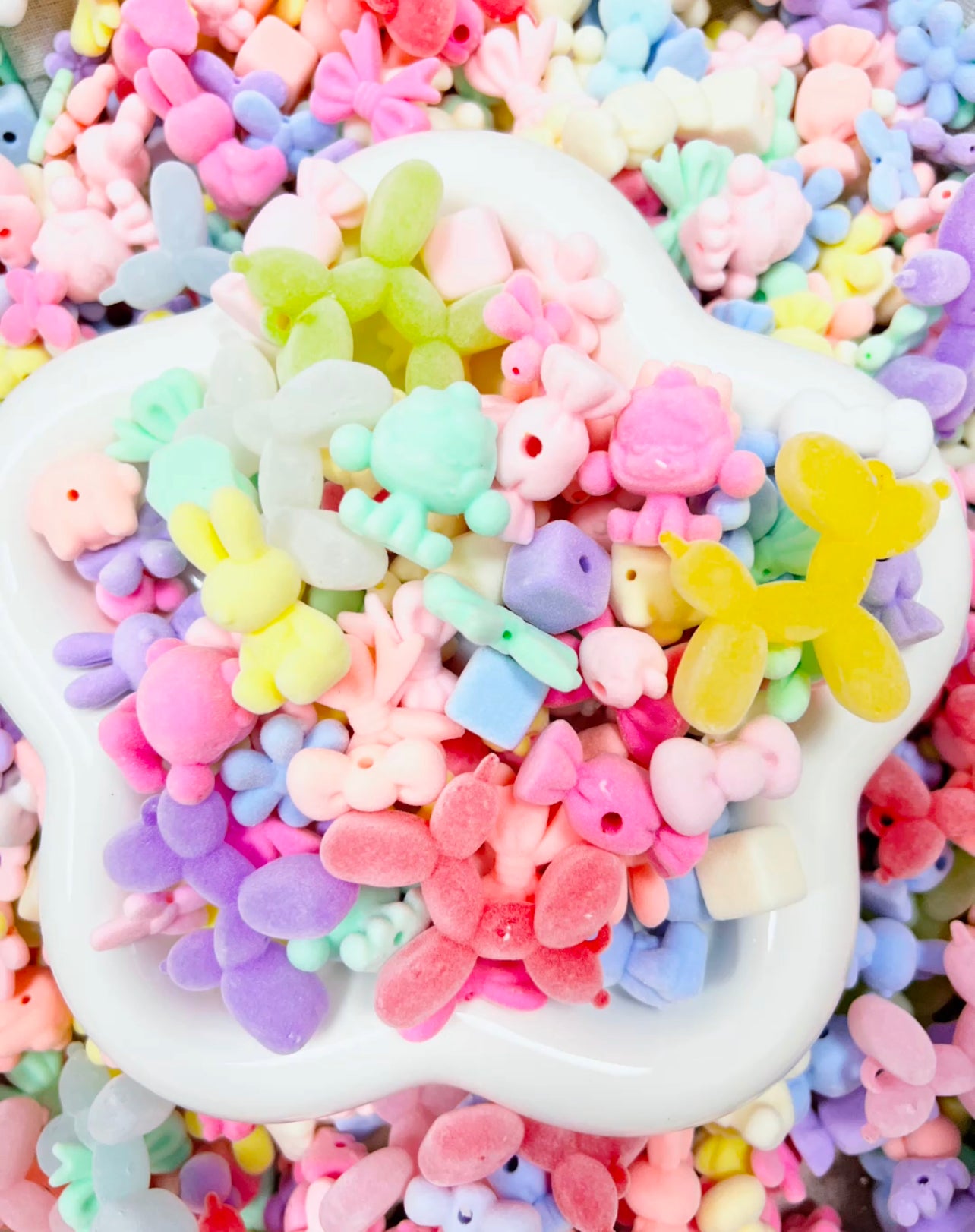 TikTok Live: Beads Only-Playing on Conveyor Belt