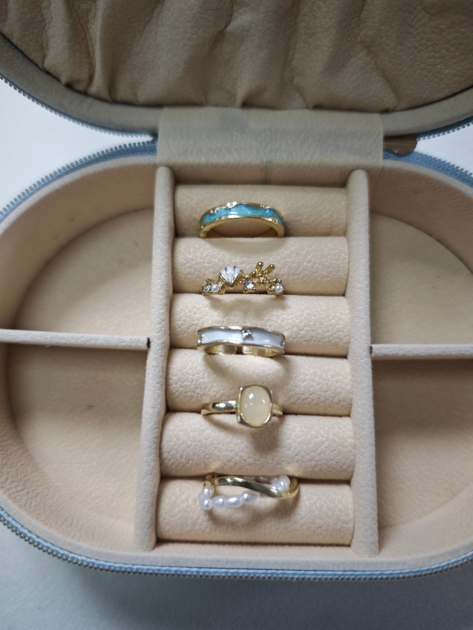 🔥🔥🔥 Most Popular Recently!  Classic Velvet Jewelry Box KIT- Incl 5-6 Rings