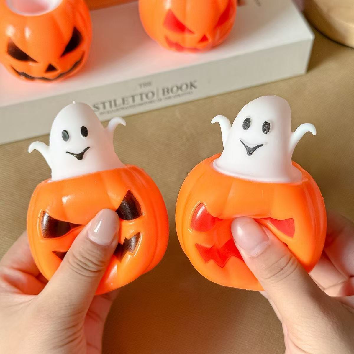 Halloween Decorations Set-Playing in live