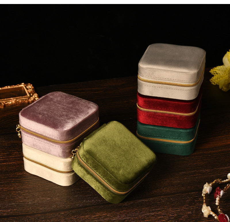 🔥🔥🔥 Most Popular Recently!  Classic Velvet Jewelry Box KIT- Incl 5-6 Rings