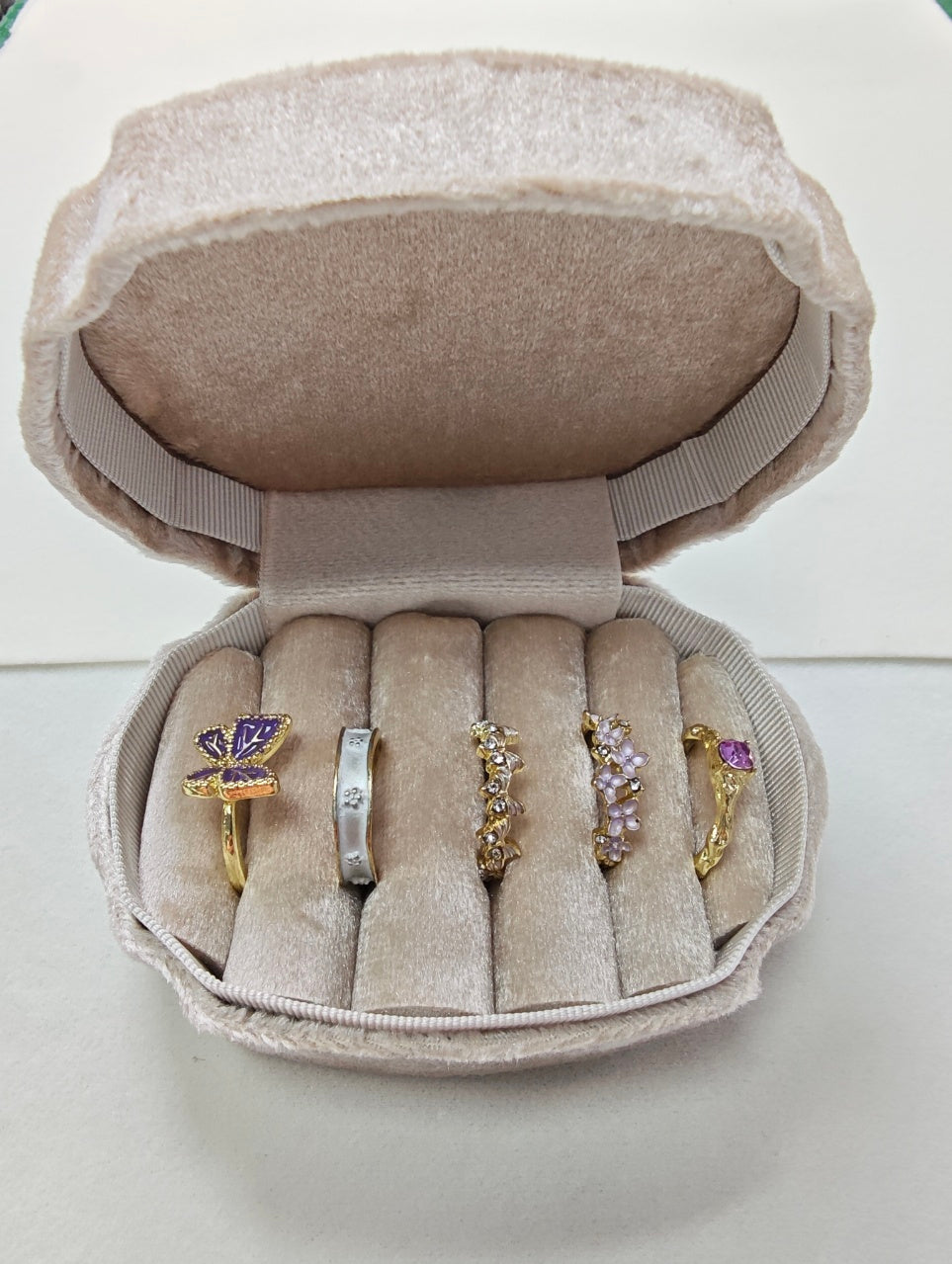 🔥🔥🔥 Most Popular Recently!  Classic Velvet Jewelry Box KIT- Incl 5-6 Rings