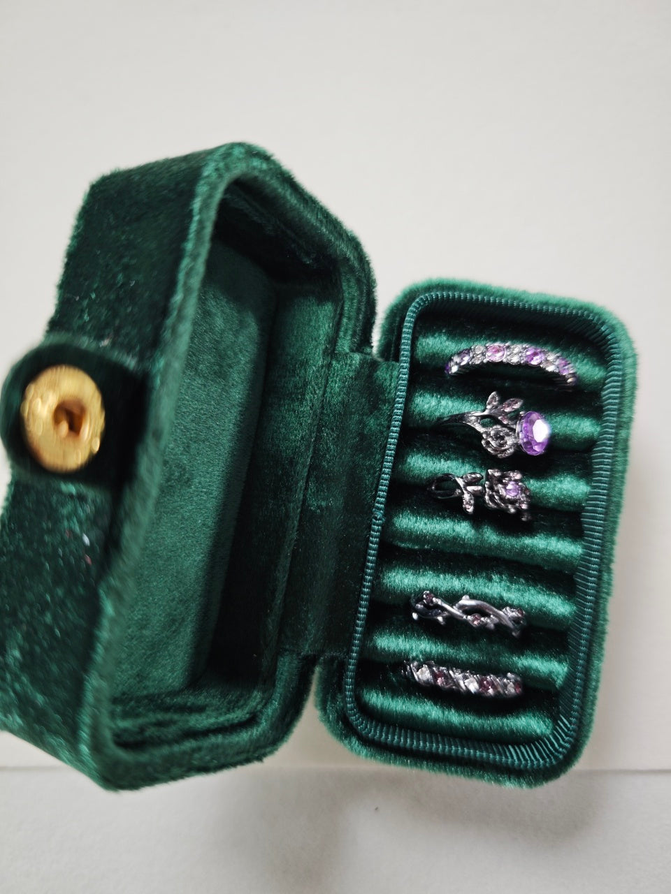 🔥🔥🔥 Most Popular Recently!  Classic Velvet Jewelry Box KIT- Incl 5-6 Rings
