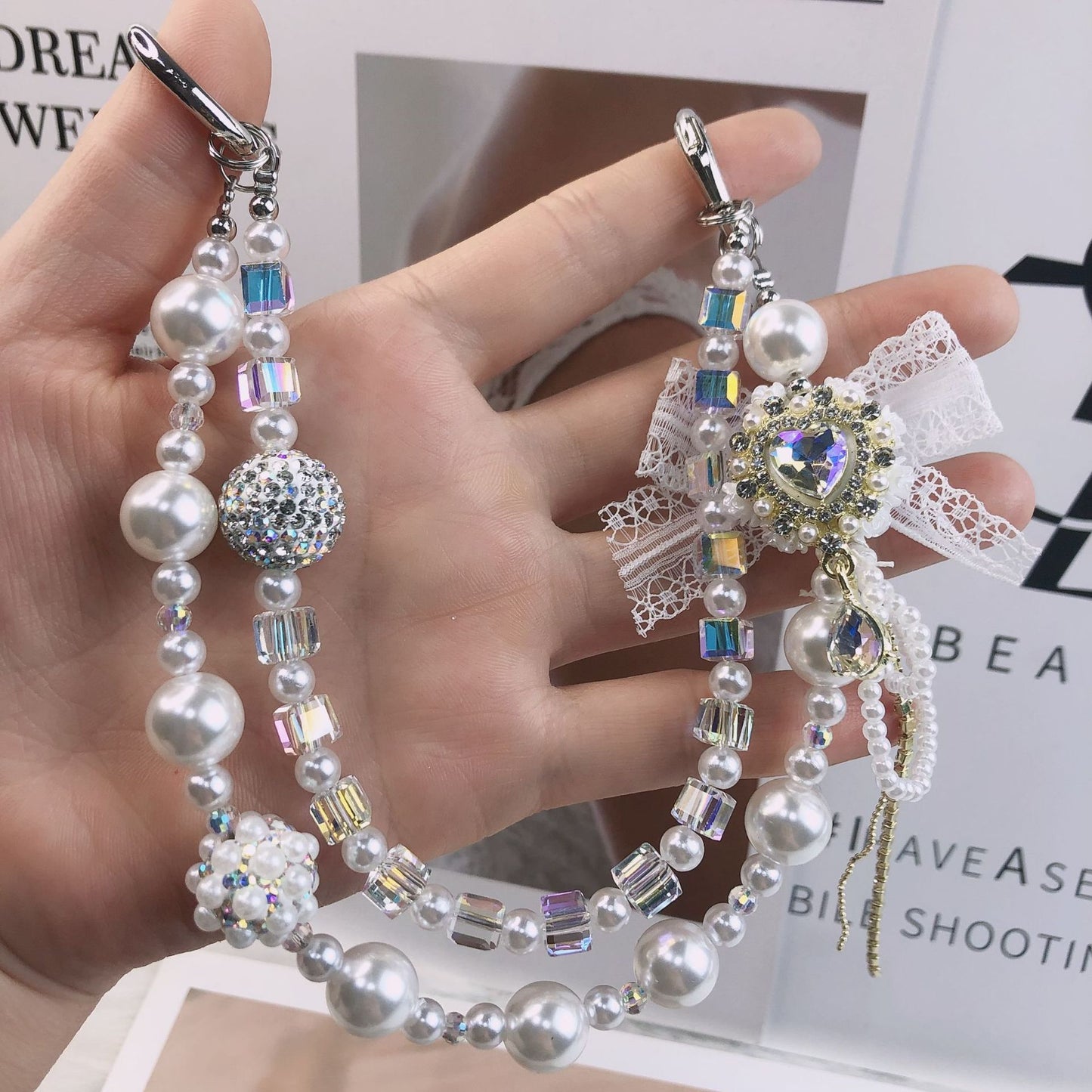 Handmade Luxury Green Dragonfly Rhinestone Beaded Phone Wrist Strap | Vintage Heavy Alloy Pendant Crystal Phone Charm Chain