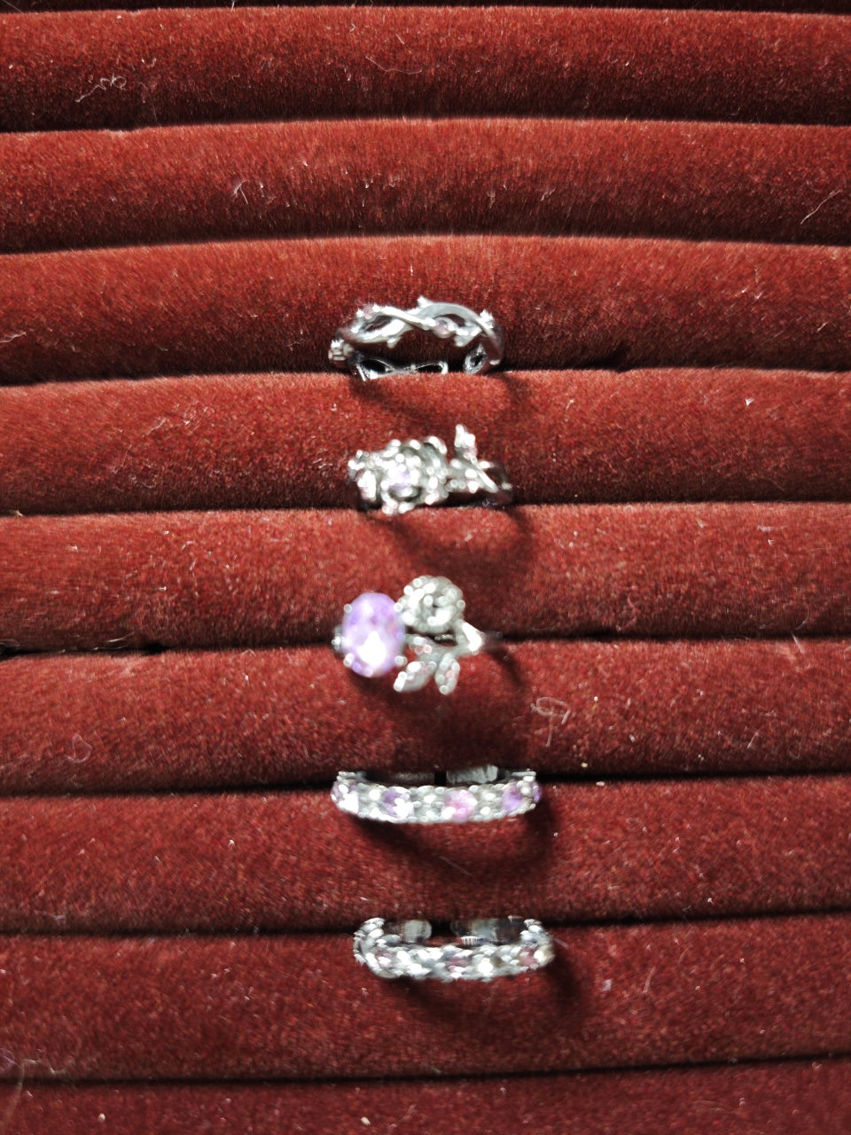 🔥🔥🔥 Most Popular Recently!  Classic Velvet Jewelry Box KIT- Incl 5-6 Rings